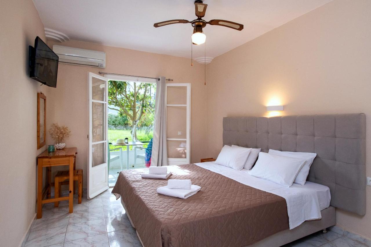 Damaskis Kassiopi Studios Ngoại thất bức ảnh