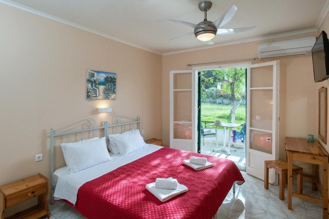 Damaskis Kassiopi Studios Ngoại thất bức ảnh