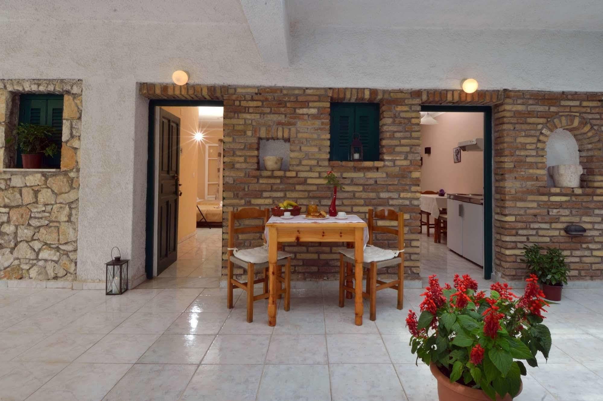 Damaskis Kassiopi Studios Ngoại thất bức ảnh