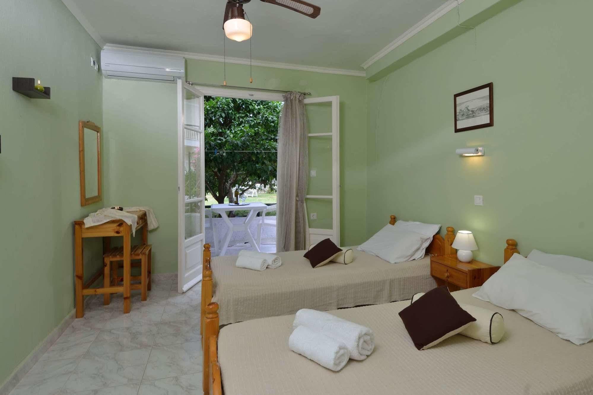 Damaskis Kassiopi Studios Ngoại thất bức ảnh