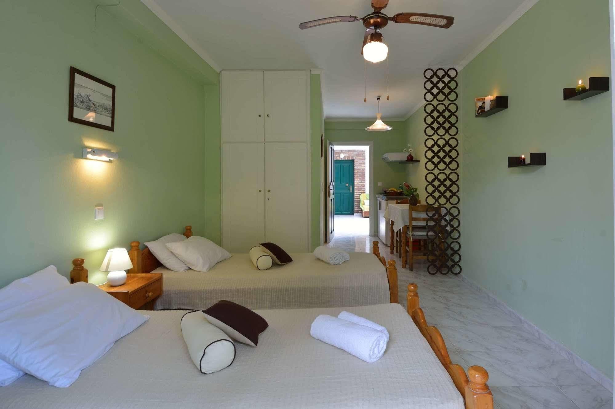 Damaskis Kassiopi Studios Ngoại thất bức ảnh